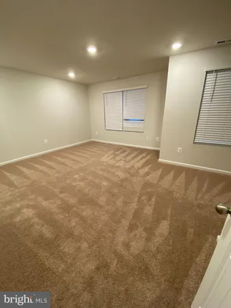 $1,875 | 25 Cranston Court, Falling Waters, WV 25419