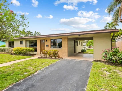 $699,000 | 5960 Southwest 13th Street, Plantation, FL 33317