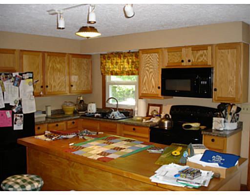 279 Beech Ridge Road Scarborough, ME 04074 - Photo 7 of 10 Kitchen.