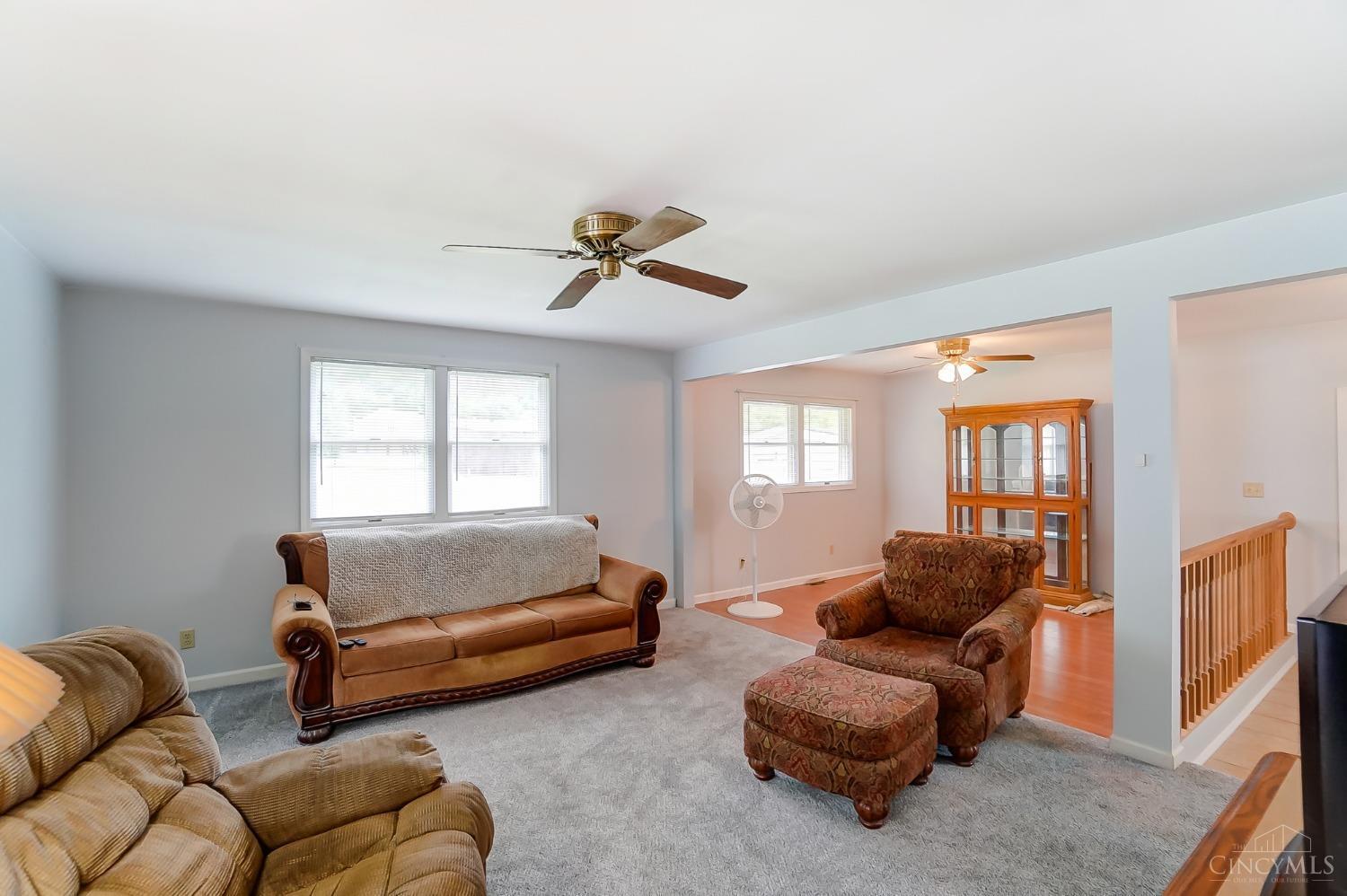 10237 Pottinger Road Cincinnati, OH 45251 - Photo 8 of 41 Gallery Image 8