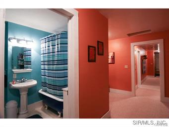 633 Locust Carrollton, IL 62016 - Photo 21 of 24 Gallery Image 21