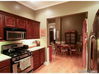 633 Locust Carrollton, IL 62016 - Photo 6 of 24 Gallery Image 6