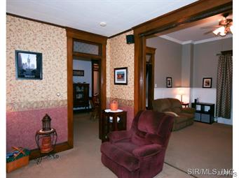 633 Locust Carrollton, IL 62016 - Photo 10 of 24 Gallery Image 10