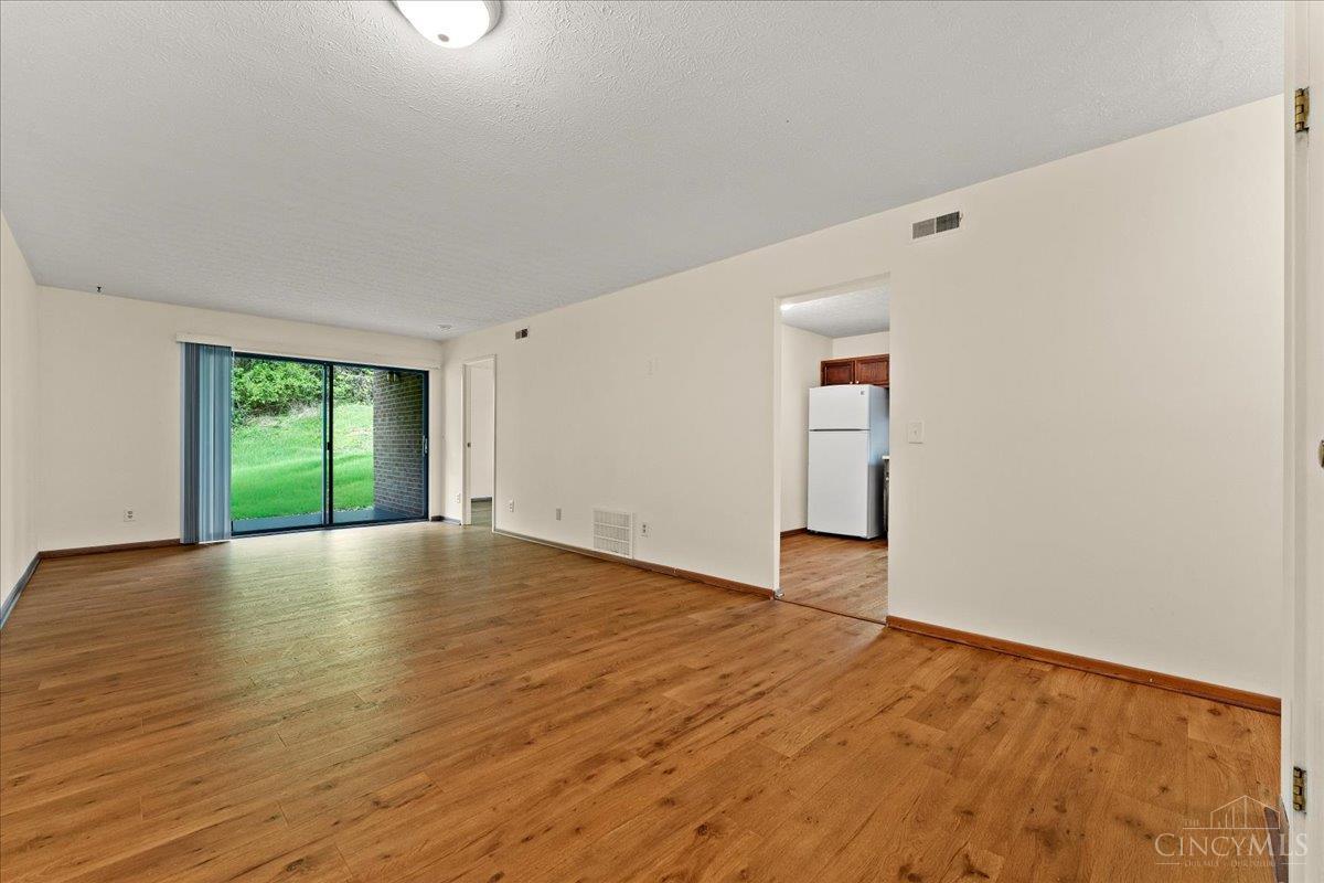 3505 West Fork Road, Unit 20 Cincinnati, OH 45211 - Photo 4 of 27
