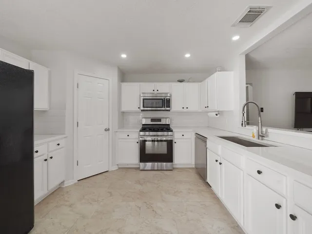 $230,000 | 4923 Cotton Ridge Trail, Houston, TX 77053