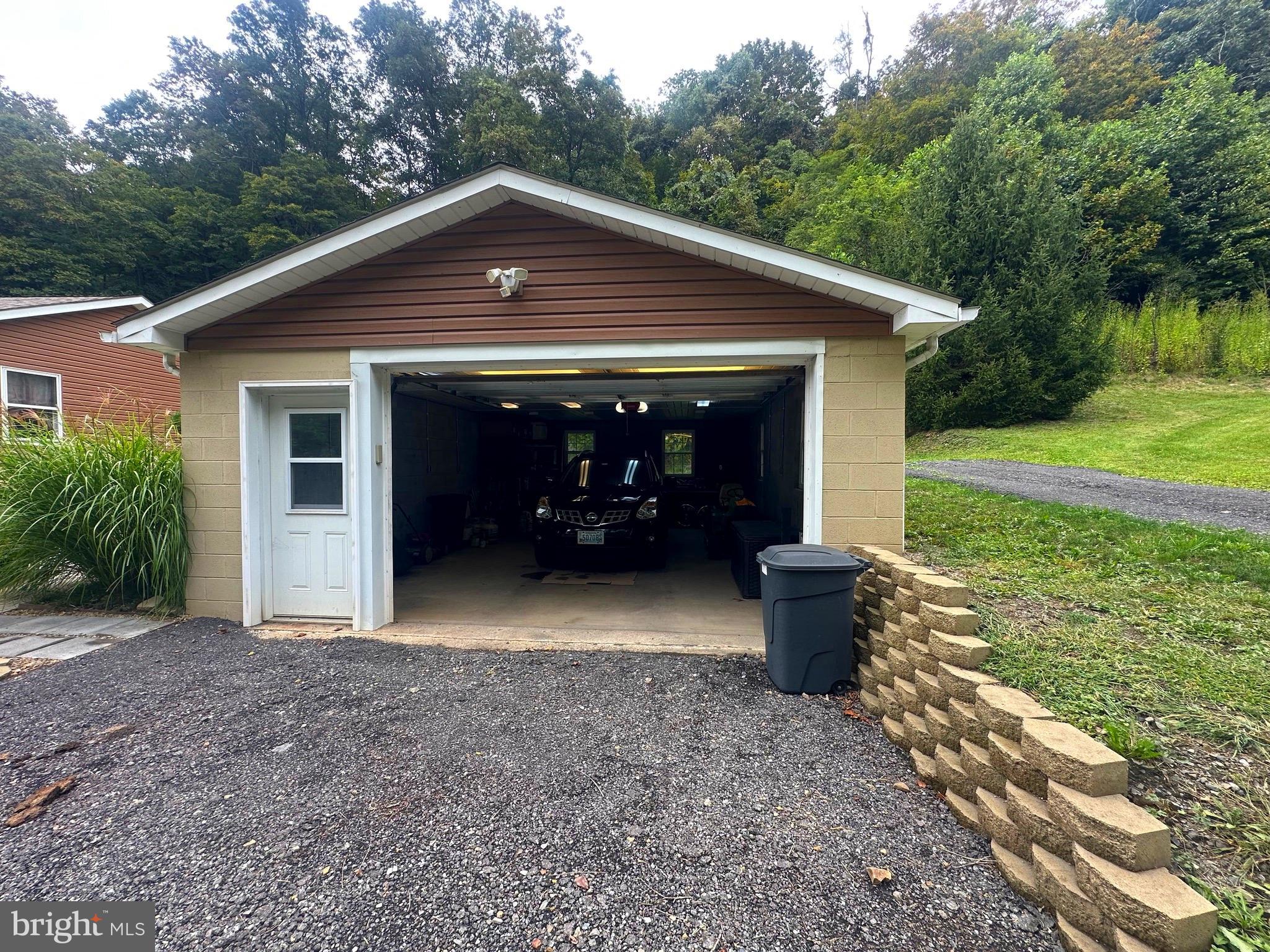23417 Potomac Hollow Road Southwest Barton, MD 21521 - Photo 5 of 38 One Car Detached