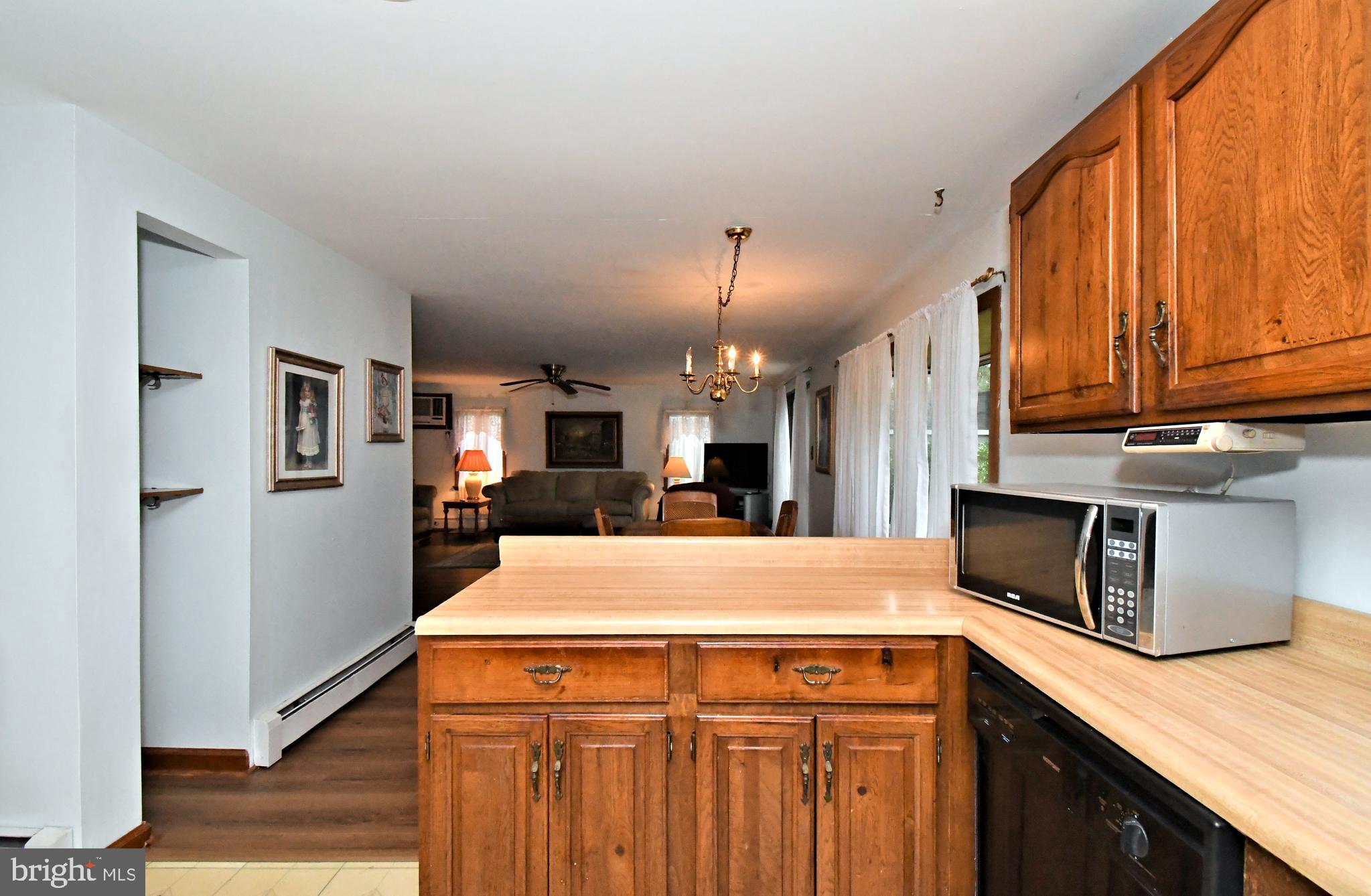 500 Burton Road Oreland, PA 19075 - Photo 14 of 54 Kitchen