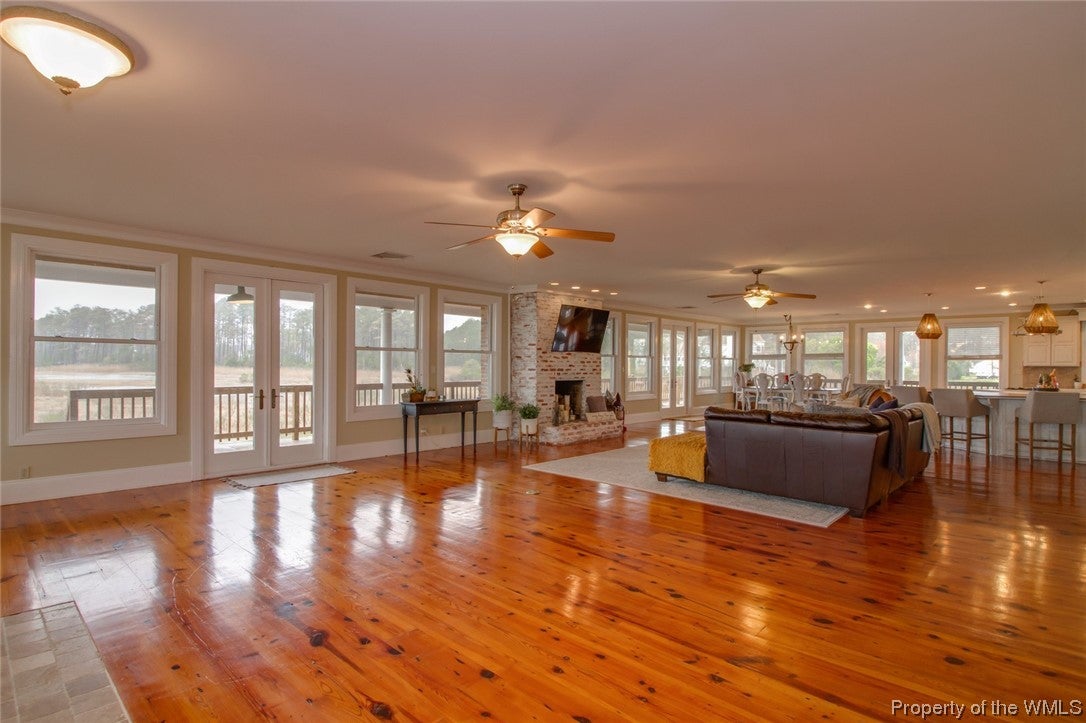 36 Edmonds Cove Road Hampton, VA 23664 - Photo 9 of 50 Gallery Image 9
