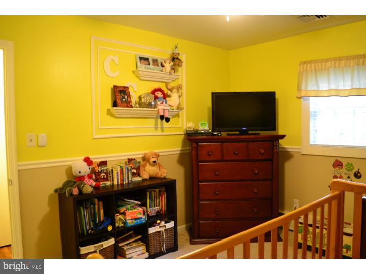 209 Oakshade Road Tabernacle, NJ 08088 - Photo 9 of 22 Bedroom 2