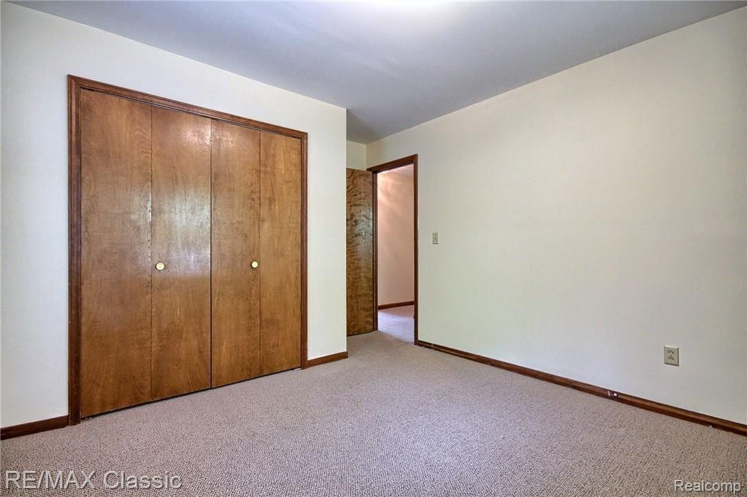 46047 Bemis Road Belleville, MI 48111 - Photo 19 of 30 3rd_Bedroom_2nd_View.jpg