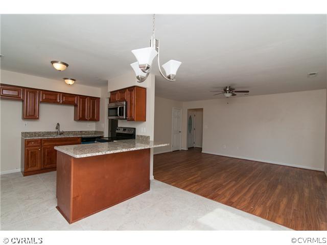 1404 Portlock Road Chesapeake, VA 23324 - Photo 10 of 23 Kitchen