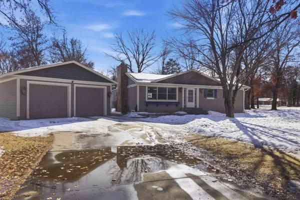 $375,000 | 4733 Oak Street North, Baxter, MN 56425