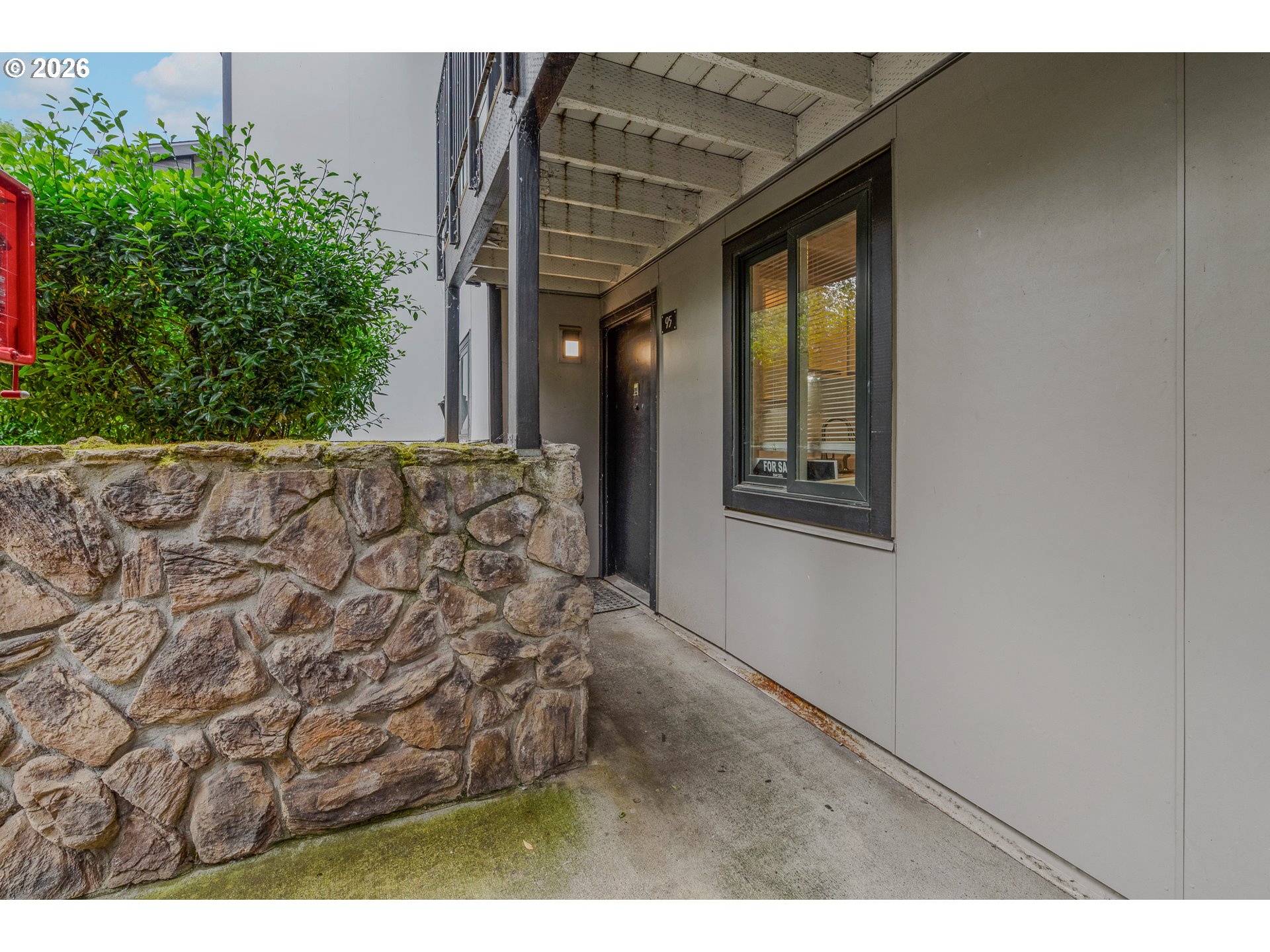 14095 Southwest Walker Road, Unit 95 Beaverton, OR 97005 - Photo 4 of 37