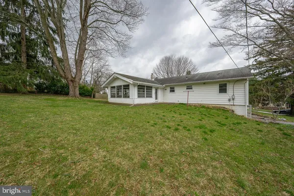 $3,500 | 437 Meadowcroft Road, Wayne, PA 19087