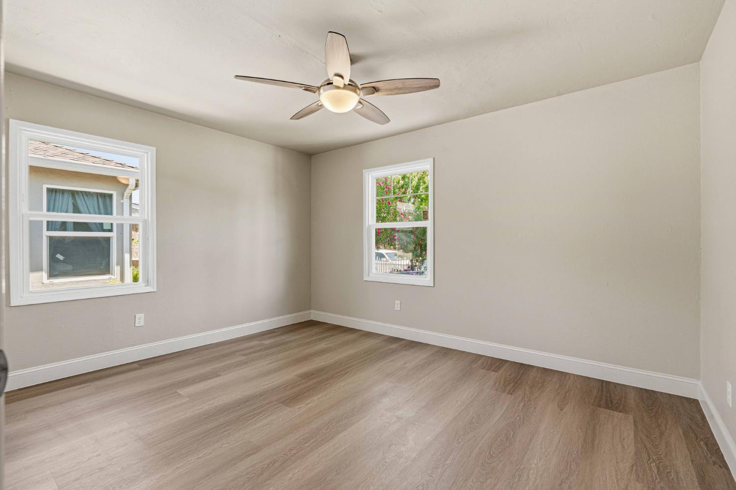 1625 Spring Street Stockton, CA 95206 - Photo 16 of 29