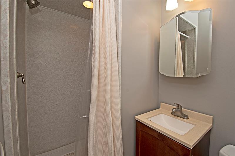 596 McCombs Road Venetia, PA 15367 - Photo 17 of 25