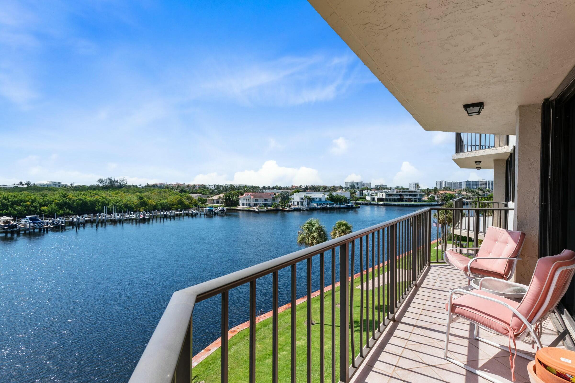 899 Jeffery Street, Unit 514 Boca Raton, FL 33487 - Photo 2 of 56 tempImageBLHkSs