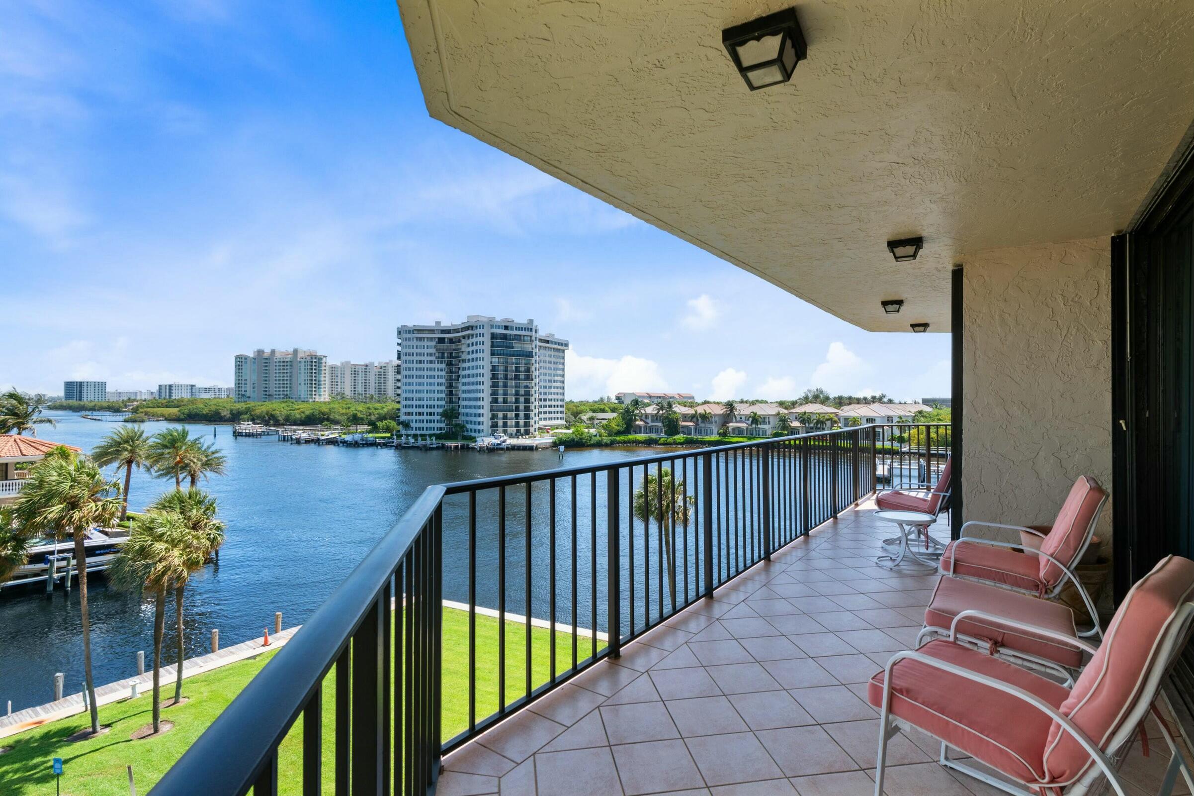 899 Jeffery Street, Unit 514 Boca Raton, FL 33487 - Photo 4 of 56 tempImage0LFRaj
