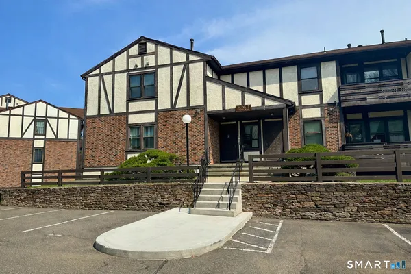$130,000 | 365 Mather Street, Unit 61, Hamden, CT 06514
