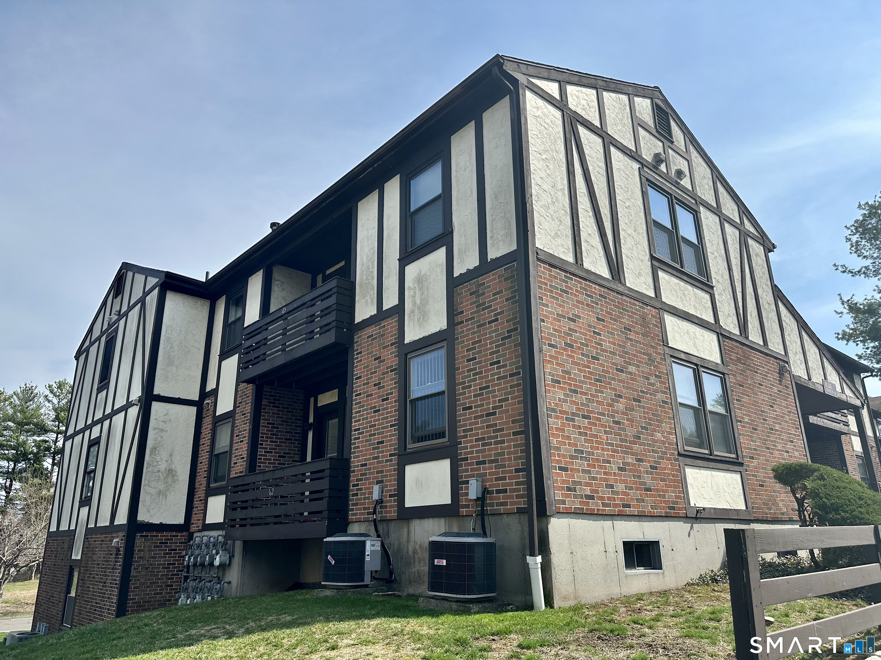 365 Mather Street, Unit 61 Hamden, CT 06514 - Photo 3 of 8