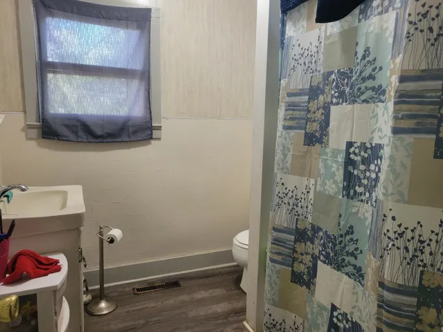 $73,500 | 416 South D Street, Arkansas City, KS 67005