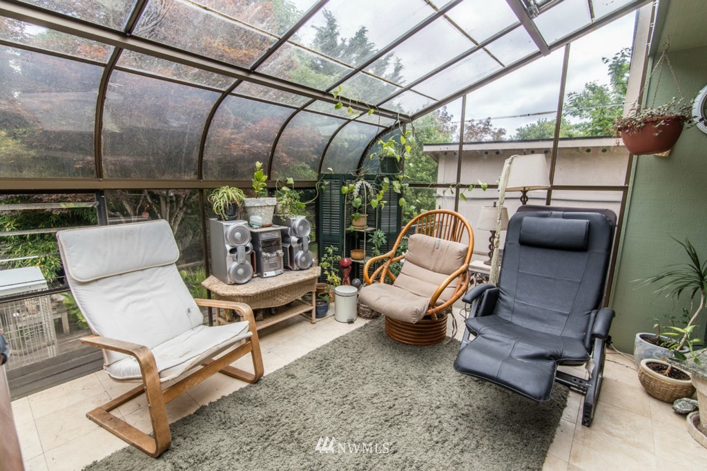 13070 Southeast 161st Street Renton, WA 98058 - Photo 22 of 25 Gallery Image 22
