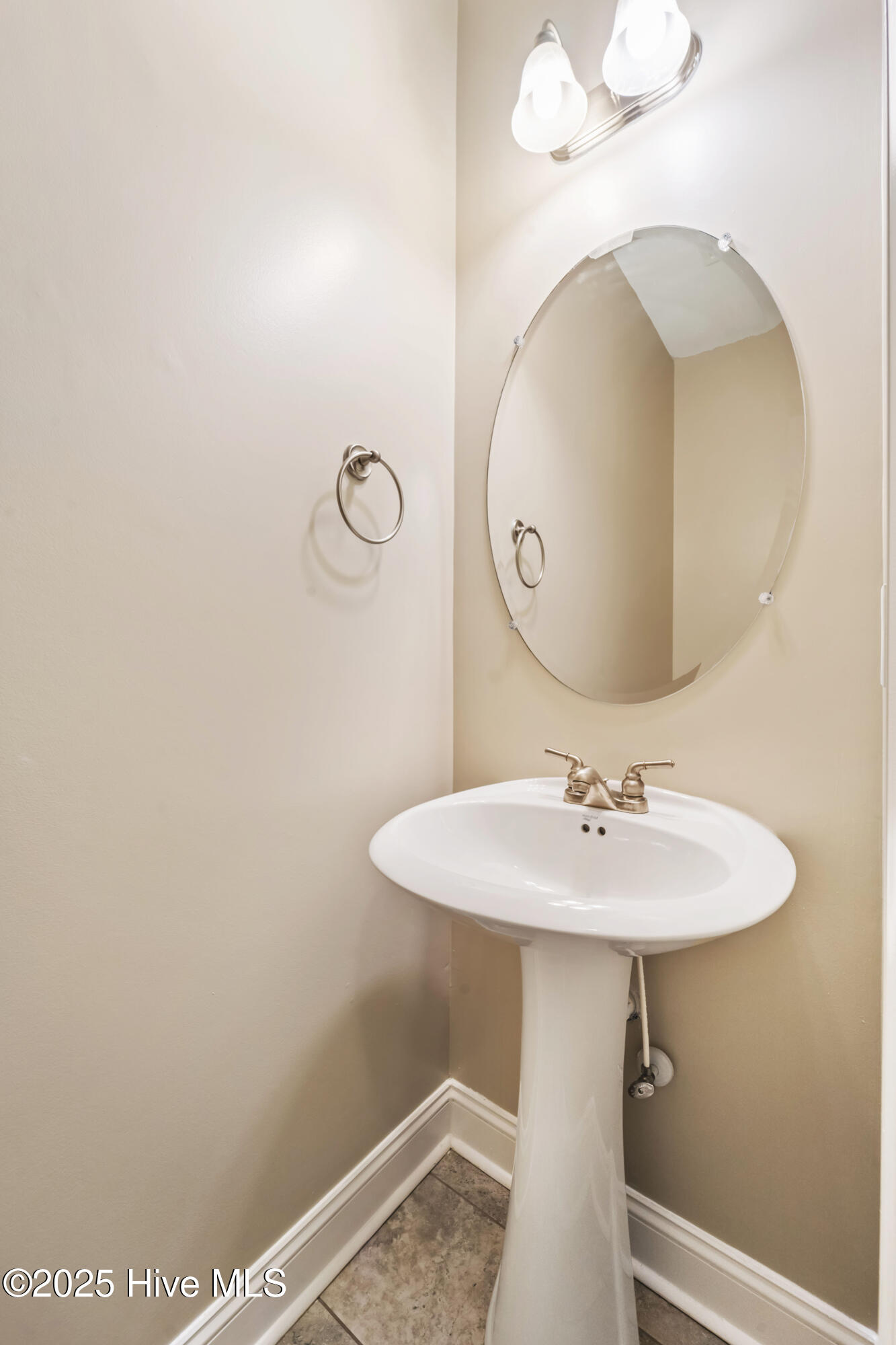 105 Rita Lane Hampstead, NC 28443 - Photo 13 of 32 Half Bath