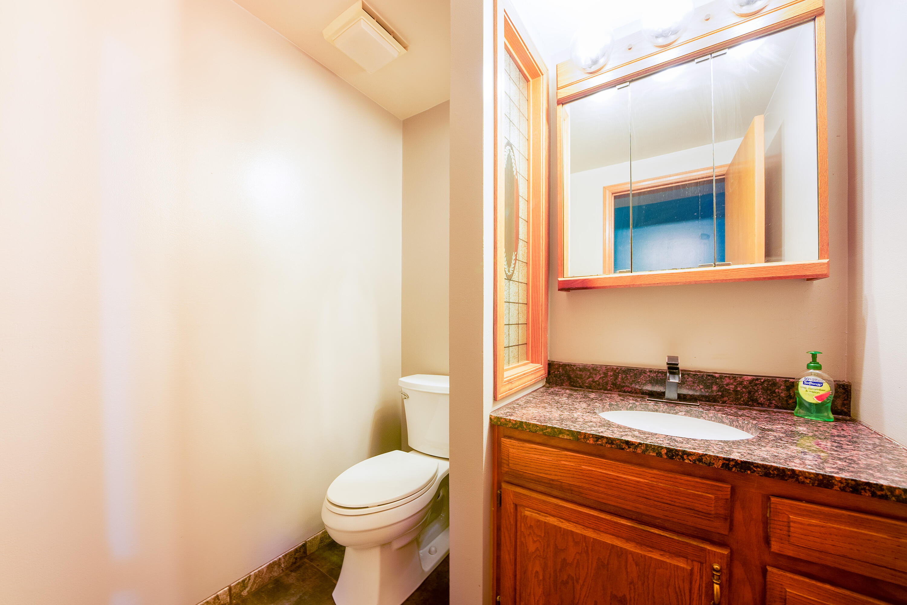 1752 Barnes Road Muskegon, MI 49442 - Photo 17 of 46 12. Bathroom 1-1 (1)