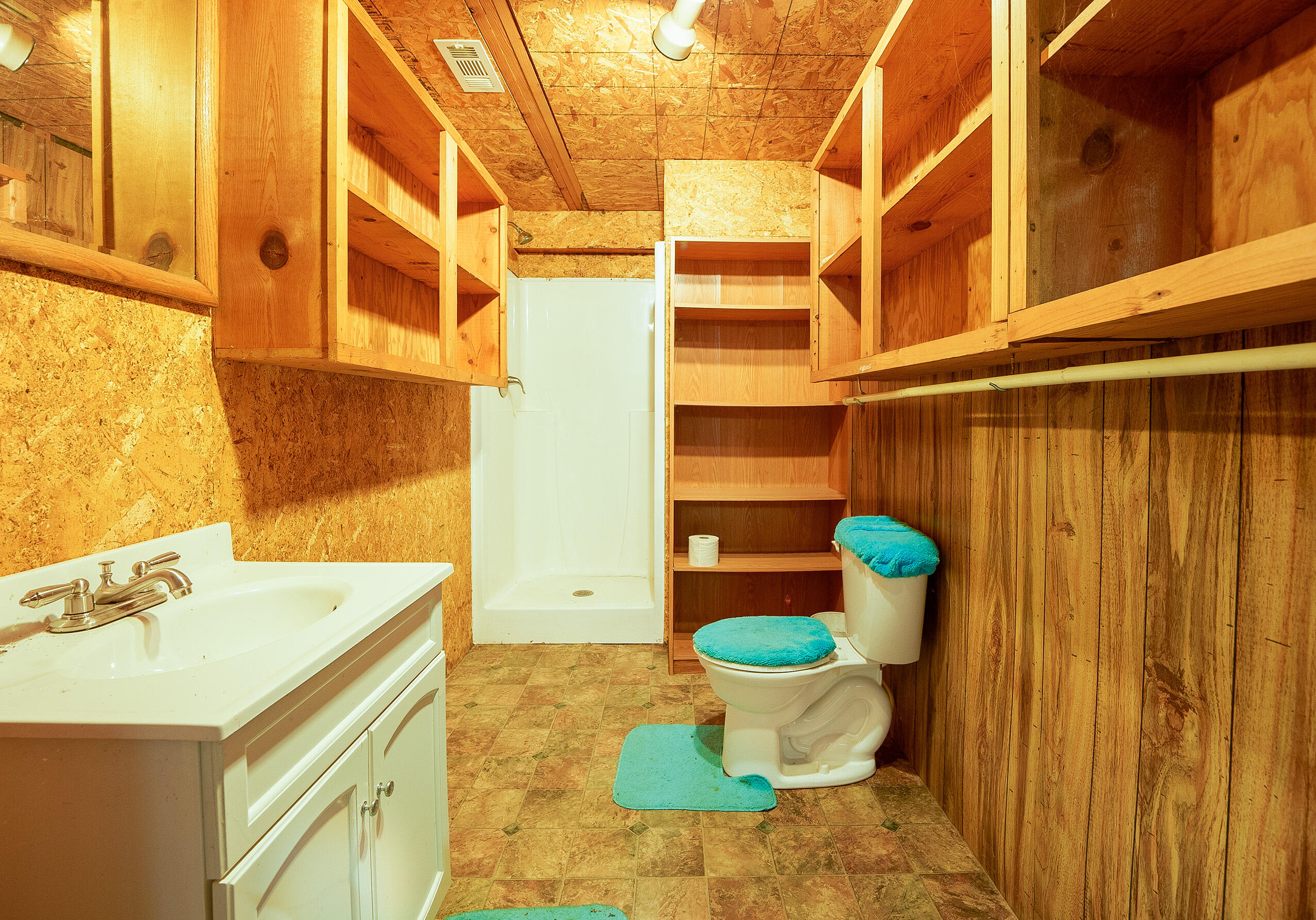 1752 Barnes Road Muskegon, MI 49442 - Photo 31 of 46 25. Basement Bathroom 1-1
