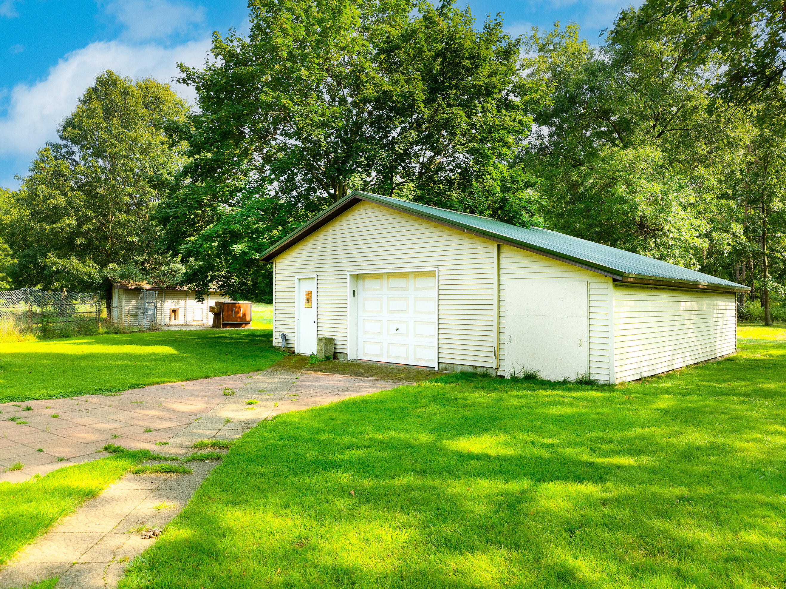 1752 Barnes Road Muskegon, MI 49442 - Photo 35 of 46 6. Out Building 1-1