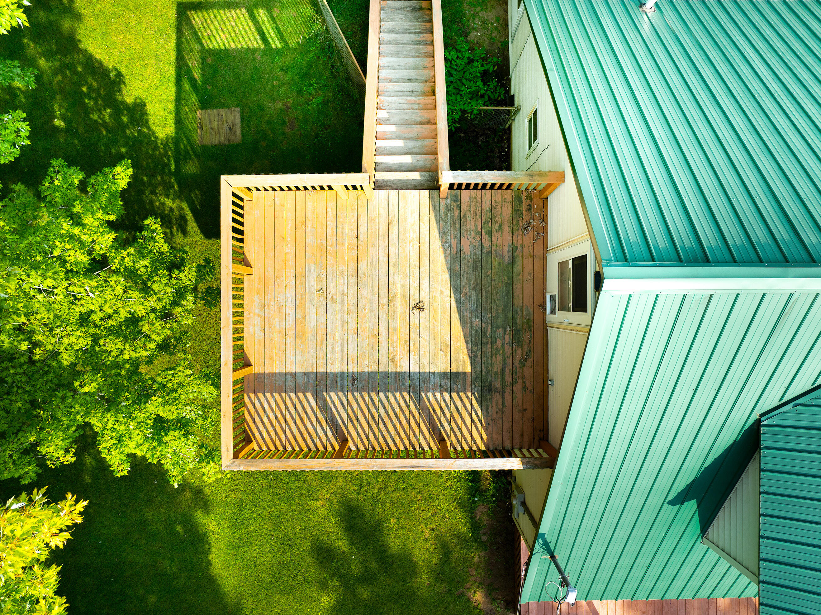 1752 Barnes Road Muskegon, MI 49442 - Photo 39 of 46 12. Deck Aerial 1