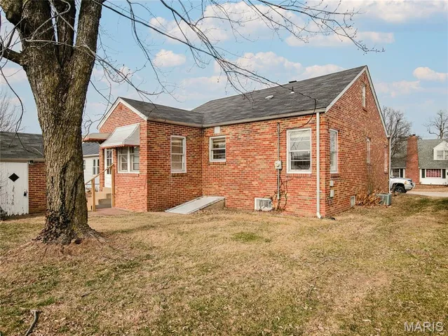 $148,900 | 408 East Washington Avenue, Owensville, MO 65066