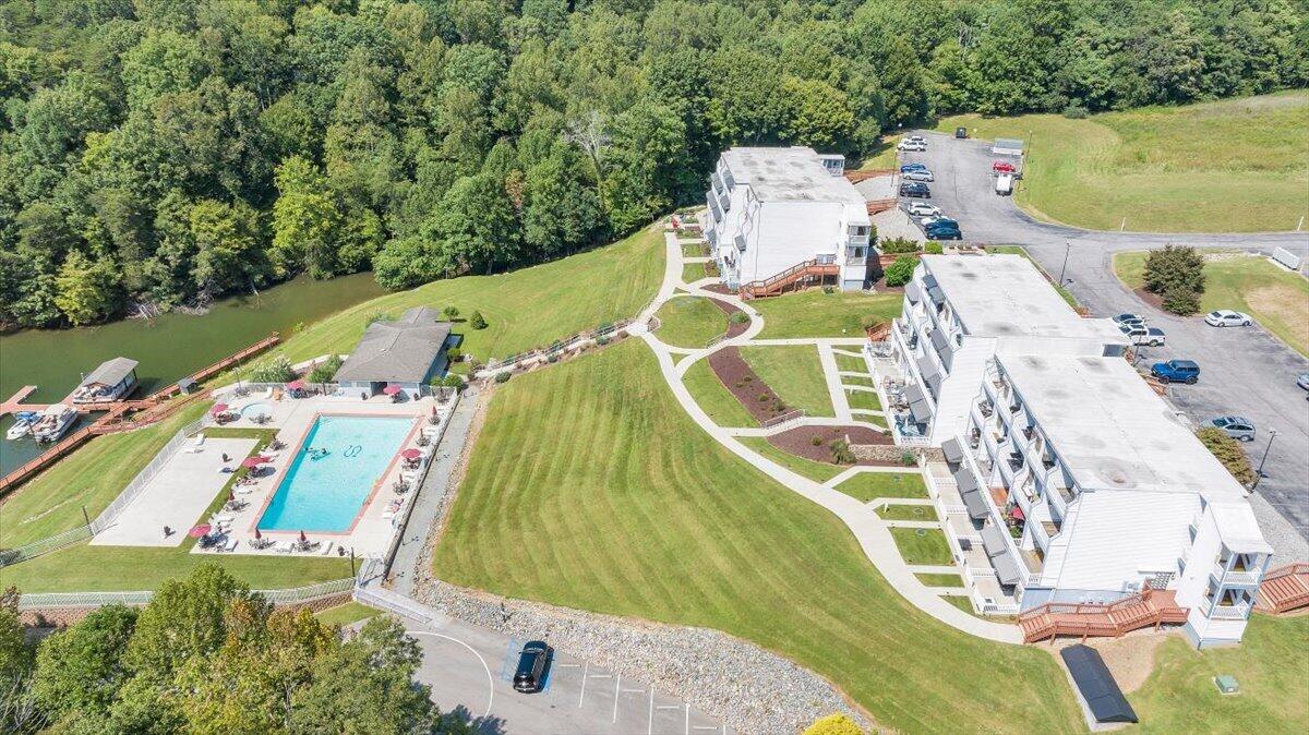 95 Stripers Landing Road Moneta, VA 24121 - Photo 21 of 27 04-41-DJI_20240825145114_0027_D_MIB