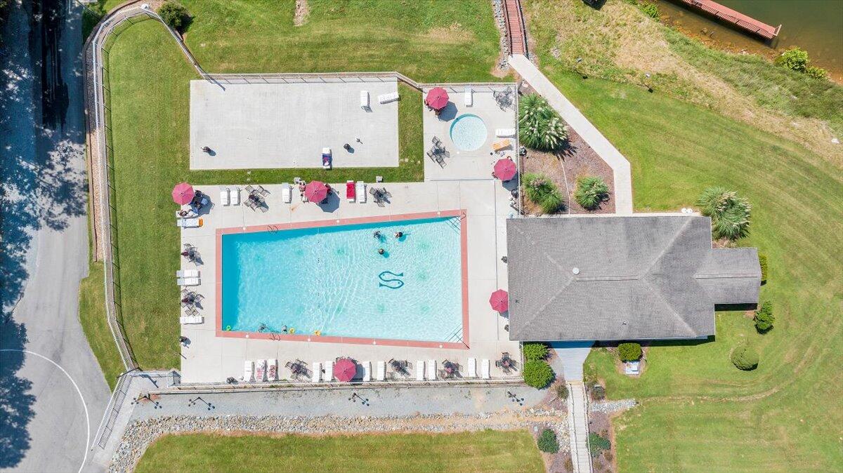 95 Stripers Landing Road Moneta, VA 24121 - Photo 22 of 27 01-34-DJI_20240825144945_0020_D_MIB