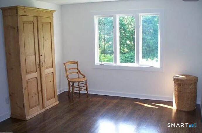 335 Greens Farms Road Westport, CT 06880 - Photo 10 of 15