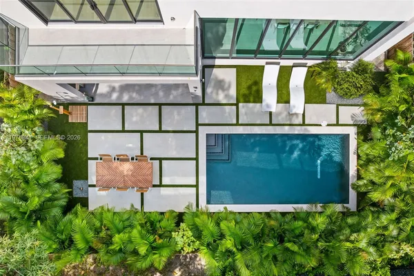 $16,000 | 66 Northwest 50th Street, Miami, FL 33127