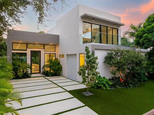 $16,000 | 66 Northwest 50th Street, Miami, FL 33127