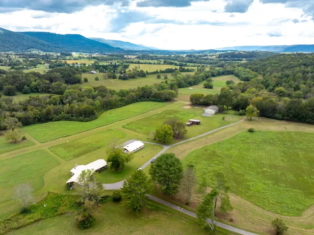 $2,100,000 | 870 Ridge Road, Dunlap, TN 37327