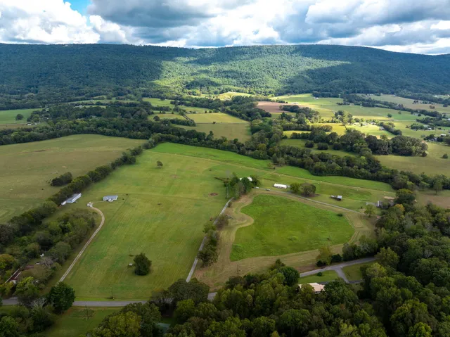 $2,100,000 | 870 Ridge Road, Dunlap, TN 37327