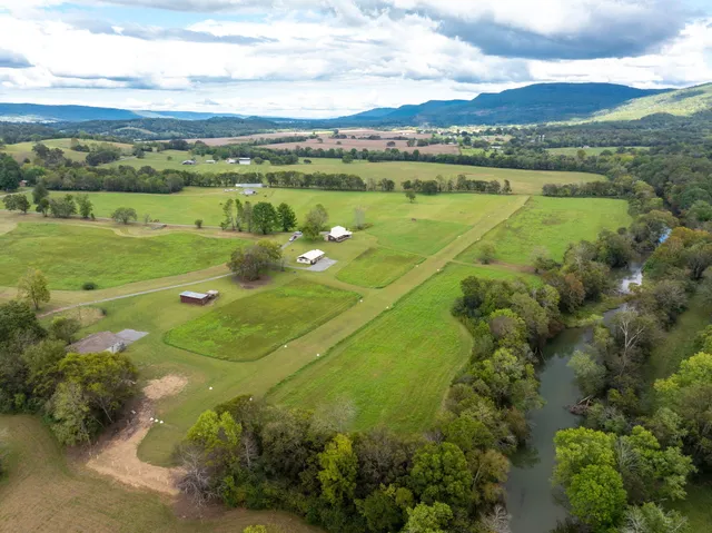 $2,100,000 | 870 Ridge Road, Dunlap, TN 37327