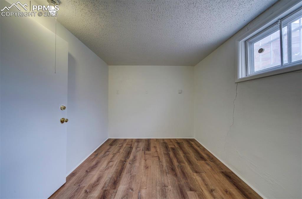 130 Cresta Road Colorado Springs, CO 80906 - Photo 42 of 49 a view of a hallway with entryway