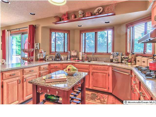 711 Frann Road Toms River, NJ 08753 - Photo 9 of 25 Additional Photo