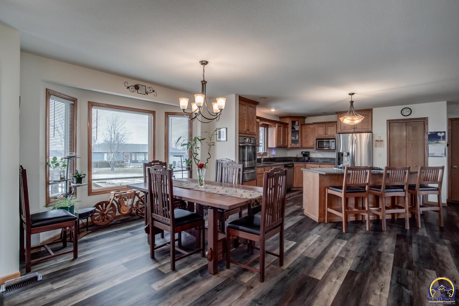 2915 Oak Hill Road Vassar, KS 66543 - Photo 3 of 46