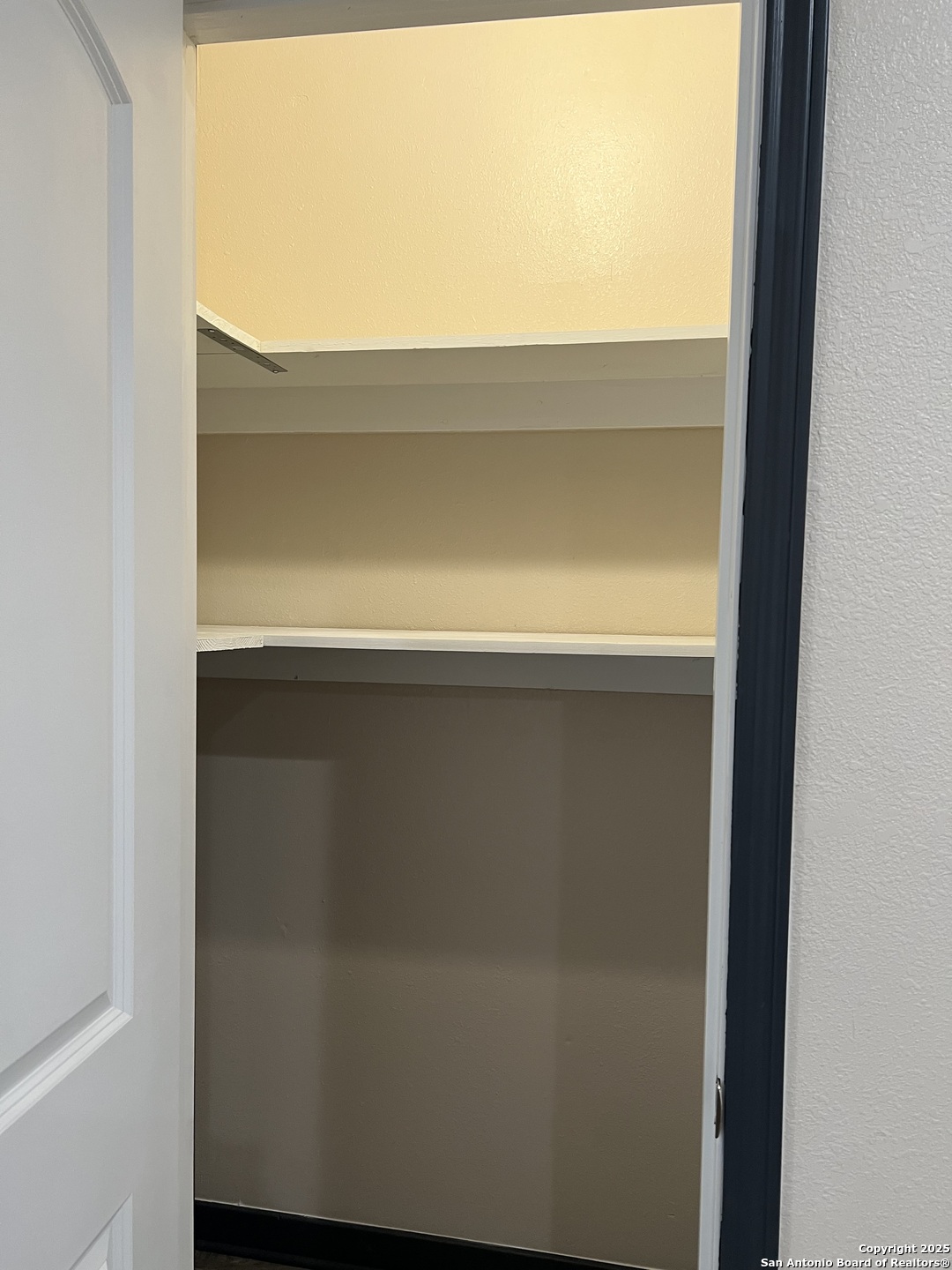 405 West Sabinal Street, Unit A Uvalde, TX 78801 - Photo 7 of 21