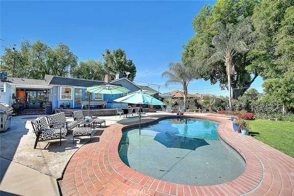 $988,000 | 1429 Garretson Avenue, Corona, CA 92879