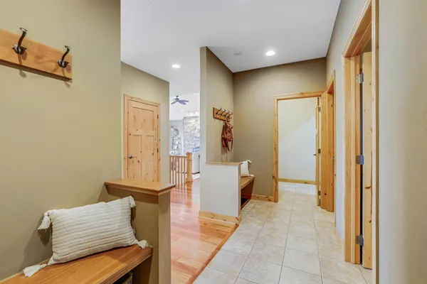 $1,100,000 | W10664 566th Avenue, Prescott, WI 54021