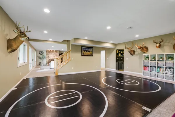 $1,100,000 | W10664 566th Avenue, Prescott, WI 54021