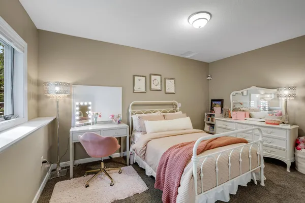 $1,100,000 | W10664 566th Avenue, Prescott, WI 54021