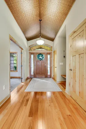 $1,100,000 | W10664 566th Avenue, Prescott, WI 54021