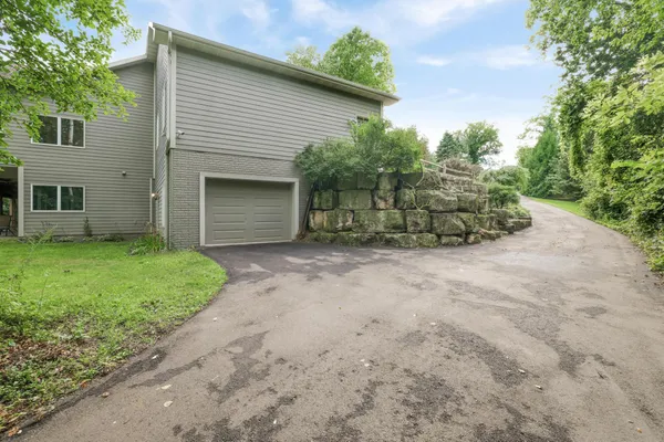 $1,100,000 | W10664 566th Avenue, Prescott, WI 54021